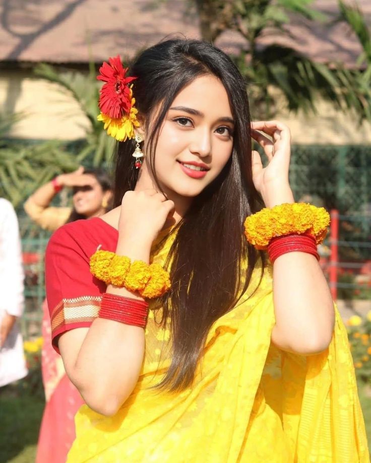 Beautiful girl photo