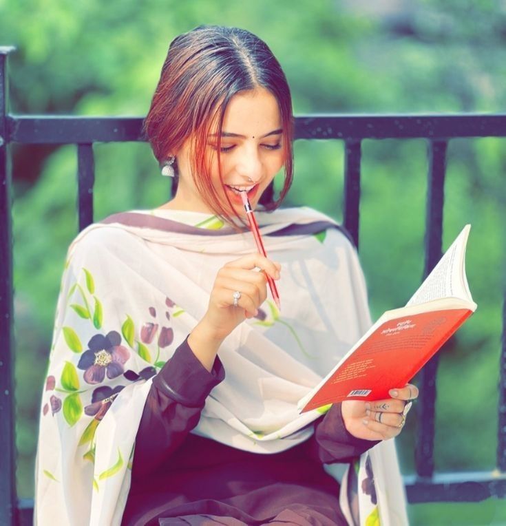 Cute ladki ka profile picture