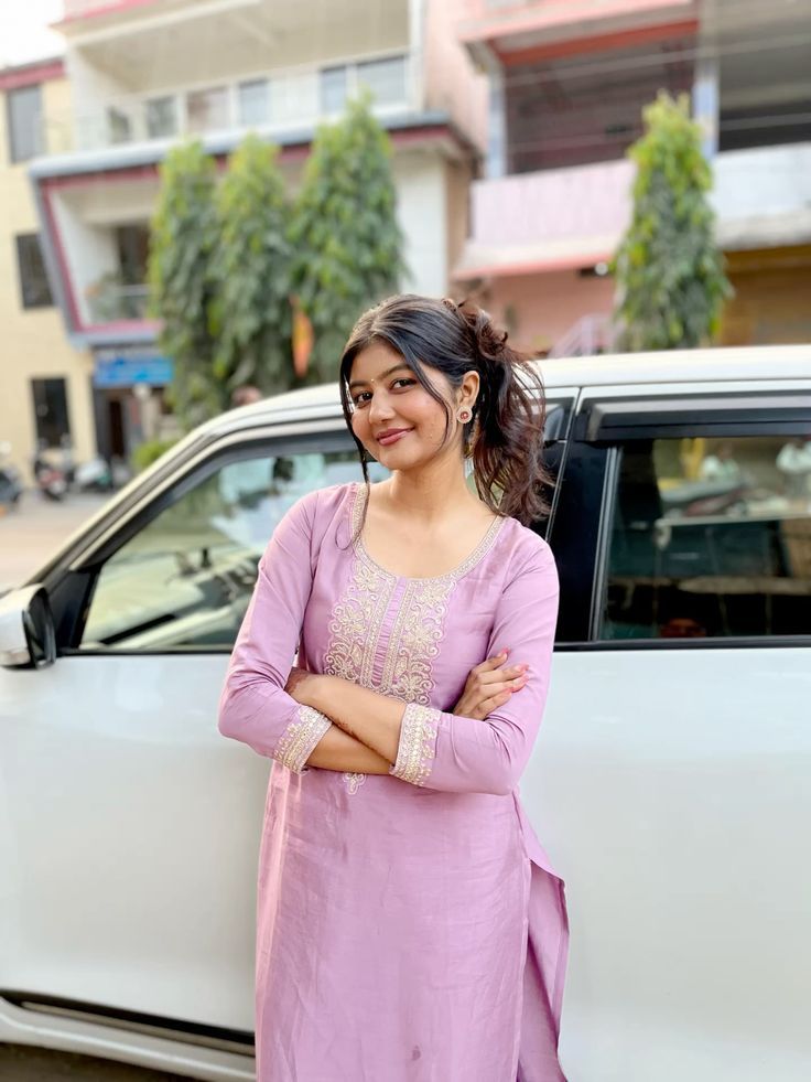 Real girl photo simple look