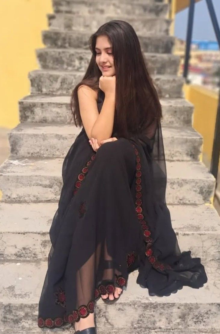 Real girl pic without makeup