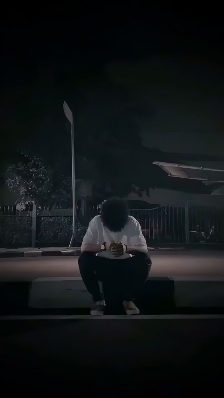 alone dp stylish girl