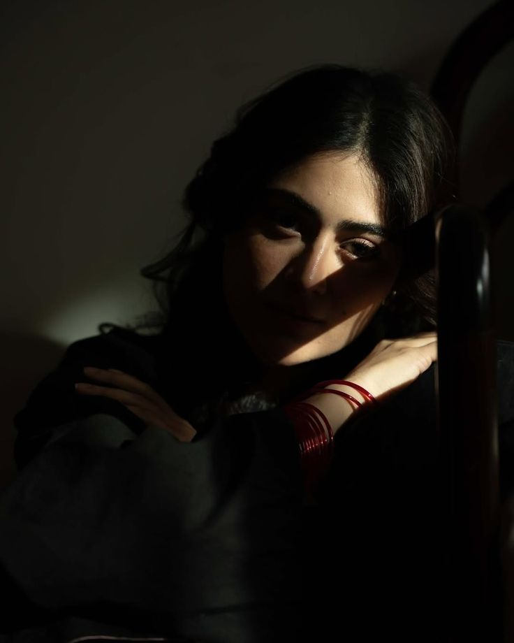 alone dp whatsapp hd black