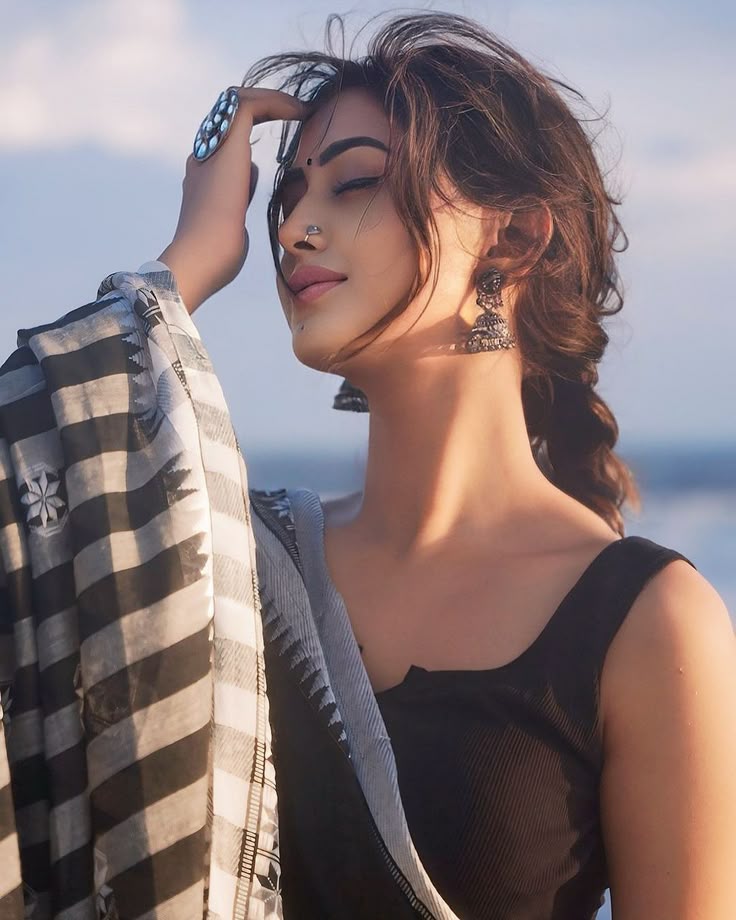 attitude girl dp new stylish
