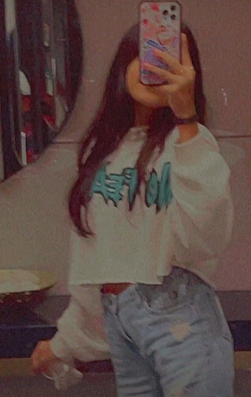 beautiful girl blur pic