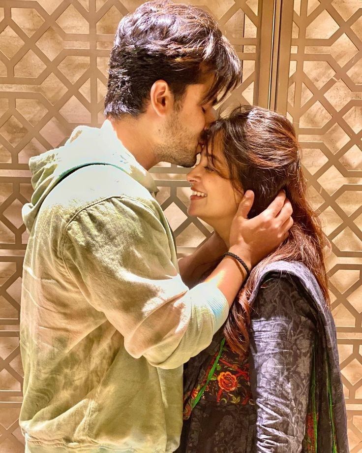 beautiful romantic love dp hd