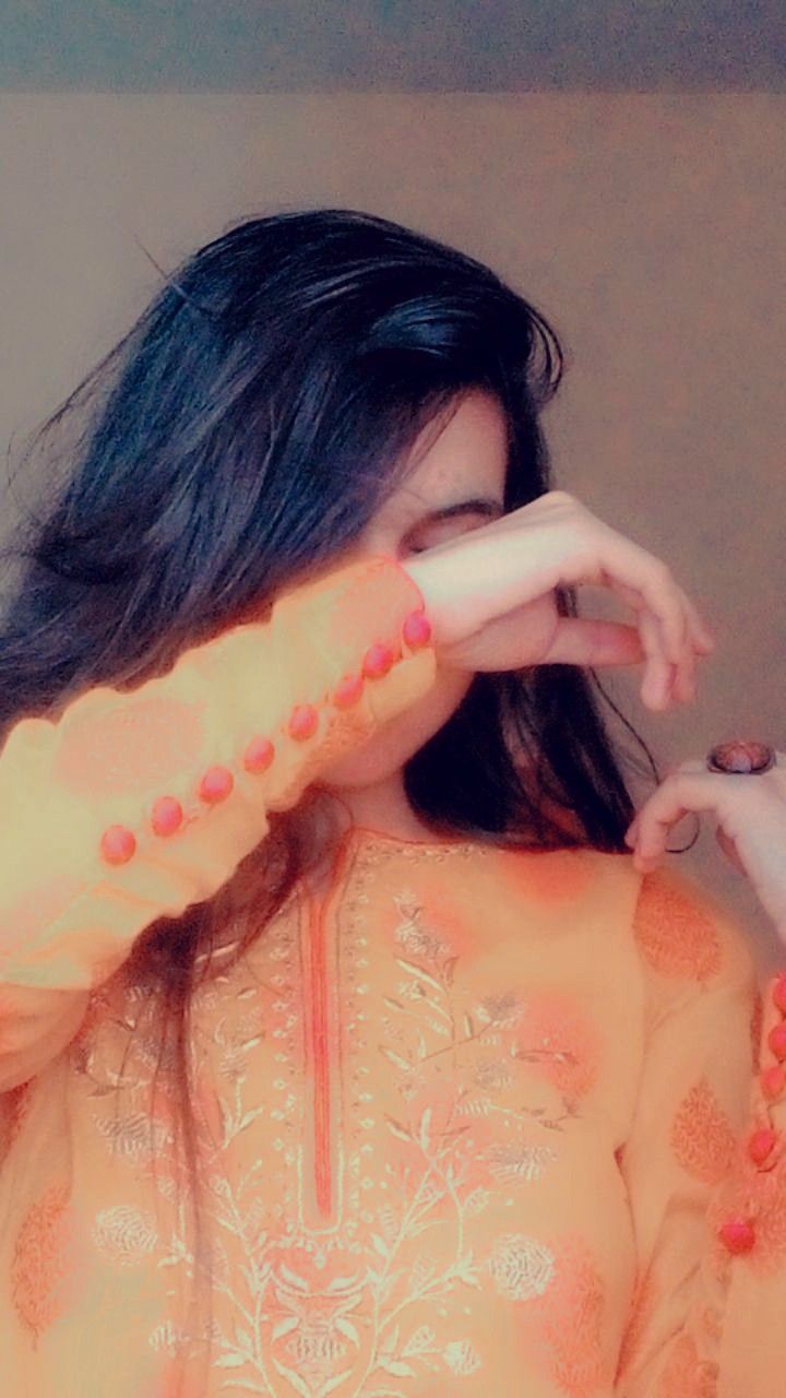 blur dp girl black background