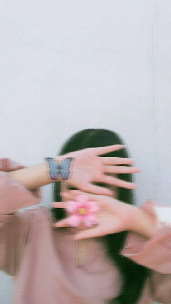 blur dp girl with cap