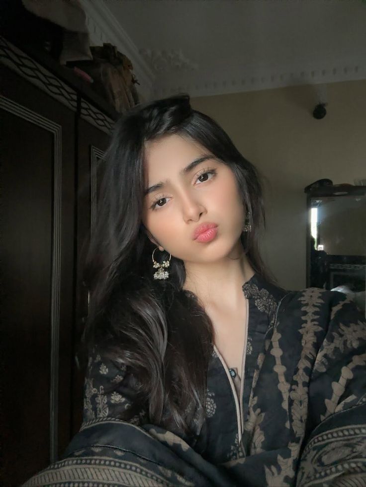 cute girl pic baby