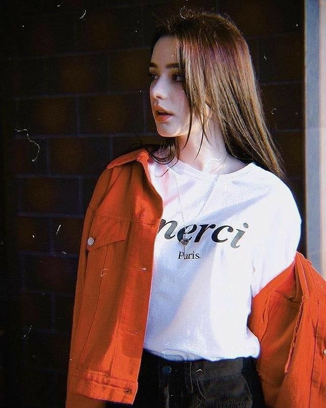 cute girl pic instagram