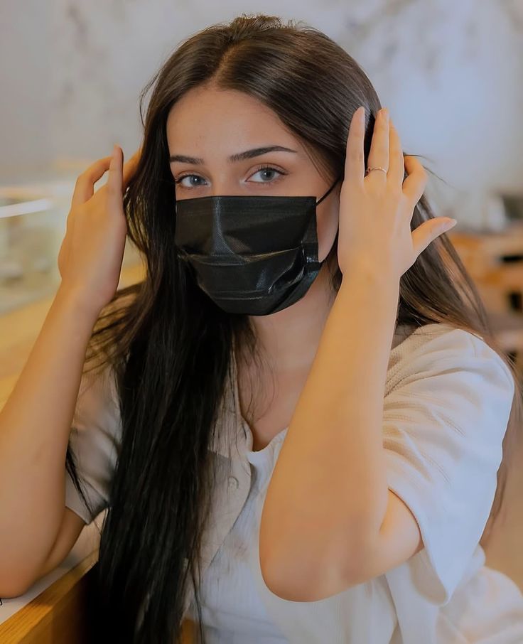 mask girl dp new stylish