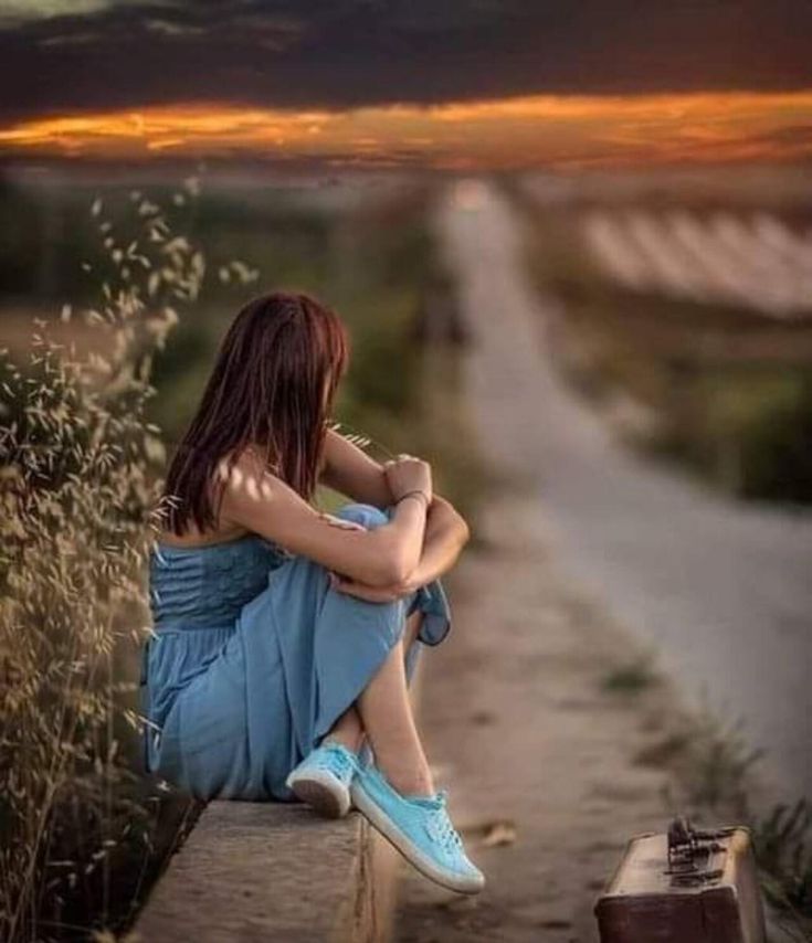 sad alone dp for whatsapp