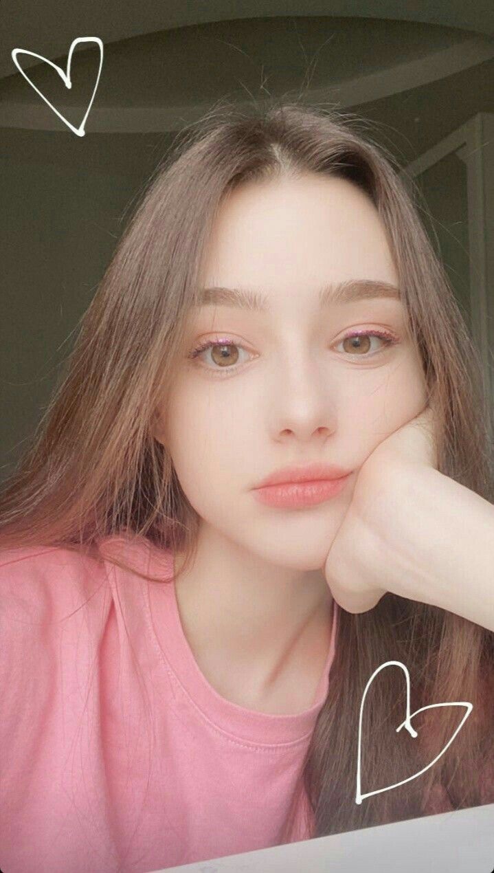 simple cute girl pic